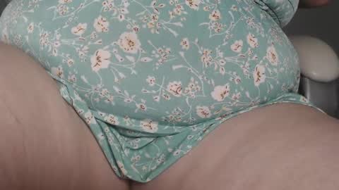 Snapshot of rubi_halliwey chatting on March 8, 2025, 7:38 am Rubi online show from March 8, 2025, 7:38 am