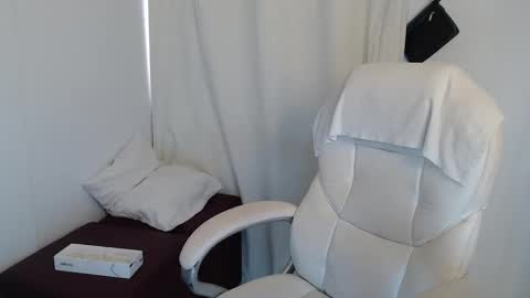 Snapshot of rubi_halliwey chatting on September 21, 2025, 12:40 pm Rubi online show from September 21, 2025, 12:40 pm