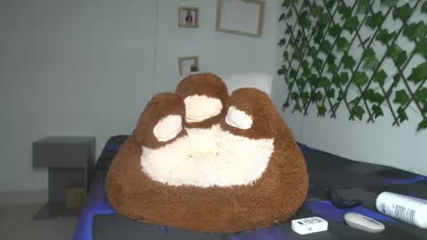 Snapshot of rubi_rouss chatting on November 12, 2025, 3:40 am rubi rouss instagran and X or tw FAV VIBES11 9 33 101 moan and explode my balls online show from November 12, 2025, 3:40 am