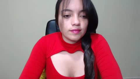 Snapshot of ruby_and_aron chatting on December 12, 2024, 2:26 am RUBY AND ARON online show from December 12, 2024, 2:26 am