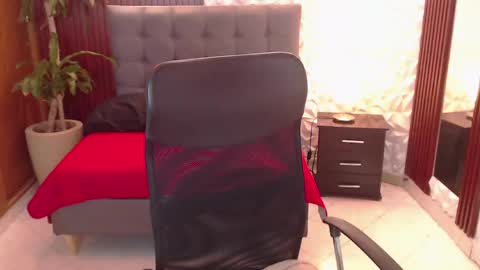 Snapshot of ruby_your_milf chatting on May 28, 2026, 8:28 pm ruby_your_milf online show from May 28, 2026, 8:28 pm