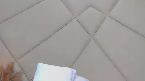 Snapshot of rubyluxee chatting on February 23, 2025, 12:37 pm Ruby Luxe online show from February 23, 2025, 12:37 pm