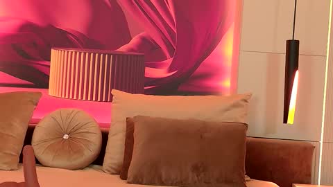 Snapshot of rubyluxee chatting on October 11, 2025, 5:17 am Ruby Luxe online show from October 11, 2025, 5:17 am