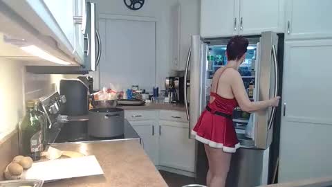 Snapshot of rubylynne_ chatting on December 21, 2025, 11:56 pm RubyLynne online show from December 21, 2025, 11:56 pm