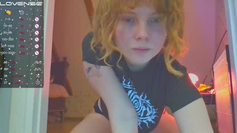 Snapshot of rubylynxxx chatting on December 4, 2024, 5:33 pm rubylynxxx online show from December 4, 2024, 5:33 pm