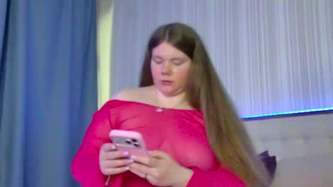Snapshot of rubyvalen chatting on May 20, 2026, 1:12 am Ruby online show from May 20, 2026, 1:12 am