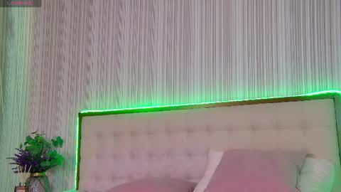 Snapshot of rubyvalen chatting on June 30, 2026, 1:06 am Ruby online show from June 30, 2026, 1:06 am