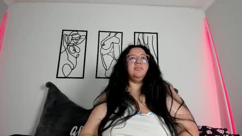 I am  Ruby online show from November 8, 2025, 7:01 pm