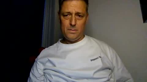 Snapshot of rudeski chatting on December 4, 2024, 3:21 pm rudeski online show from December 4, 2024, 3:21 pm