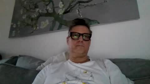 Snapshot of rudeski chatting on January 29, 2025, 3:58 pm rudeski online show from January 29, 2025, 3:58 pm