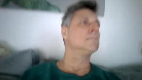 Snapshot of rudeski chatting on February 10, 2025, 4:04 pm rudeski online show from February 10, 2025, 4:04 pm