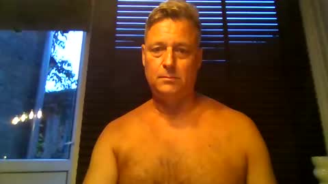 Snapshot of rudeski chatting on September 20, 2025, 5:47 pm rudeski online show from September 20, 2025, 5:47 pm