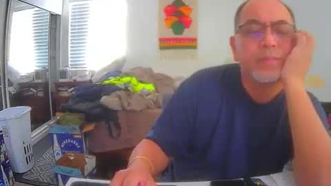 Snapshot of rueltrinidad73 chatting on May 17, 2026, 7:32 pm rueltrinidad73 online show from May 17, 2026, 7:32 pm