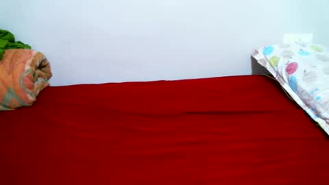 Snapshot of rukaia chatting on January 18, 2025, 8:10 am sasha online show from January 18, 2025, 8:10 am