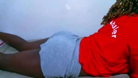 Snapshot of rukaia chatting on September 22, 2025, 1:46 pm sasha online show from September 22, 2025, 1:46 pm