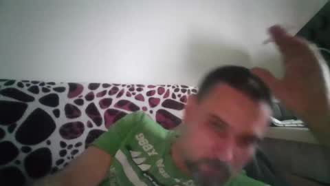 Snapshot of rul3ssuck chatting on November 10, 2025, 7:51 am rul3ssuck online show from November 10, 2025, 7:51 am