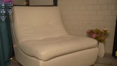 Lilith online show from February 8, 2026, 11:35 am