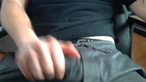 Snapshot of rumlover519 chatting on March 11, 2025, 3:45 pm rumlover519 online show from March 11, 2025, 3:45 pm