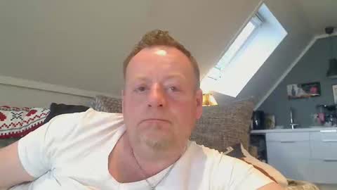 Snapshot of runepetter chatting on May 23, 2026, 7:18 pm bignorwegian online show from May 23, 2026, 7:18 pm