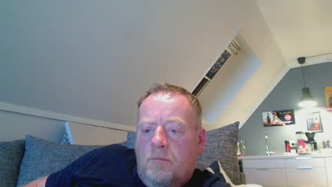Snapshot of runepetter chatting on July 27, 2026, 11:23 pm bignorwegian online show from July 27, 2026, 11:23 pm