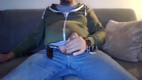 Snapshot of runner_1978 chatting on November 4, 2025, 4:55 am runner_1978 online show from November 4, 2025, 4:55 am