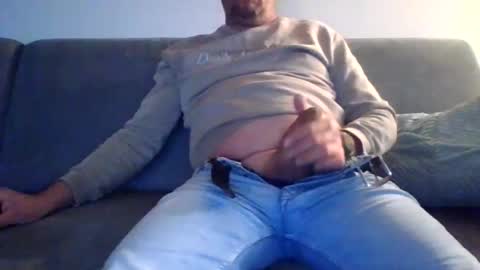 Snapshot of runner_1978 chatting on April 14, 2026, 9:54 pm runner_1978 online show from April 14, 2026, 9:54 pm