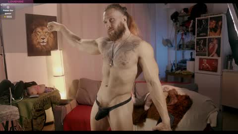 Snapshot of rusbigpaul chatting on February 4, 2025, 4:18 pm Paul online show from February 4, 2025, 4:18 pm