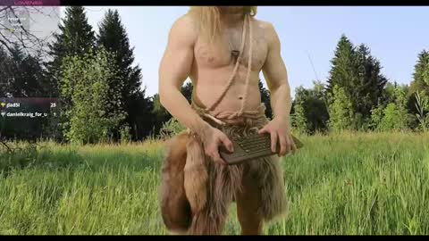 Snapshot of rusbigpaul chatting on February 11, 2025, 7:48 pm Paul online show from February 11, 2025, 7:48 pm