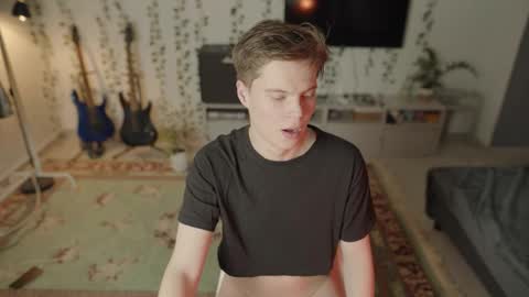 rusbradpitt online show from January 9, 2026, 3:04 pm