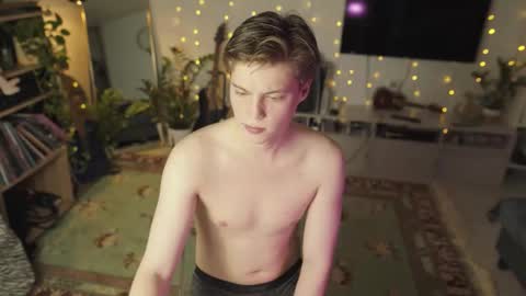 rusbradpitt online show from March 3, 2026, 4:13 pm