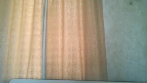 Snapshot of rusqadisx chatting on June 5, 2026, 7:25 am rusqadisx online show from June 5, 2026, 7:25 am