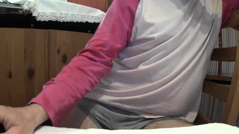 Snapshot of russelnash1900 chatting on February 13, 2026, 11:23 pm Russel Nash online show from February 13, 2026, 11:23 pm