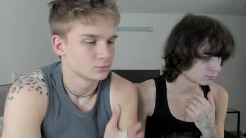 2 brothers Adam and Alex online show from September 8, 2025, 11:04 pm