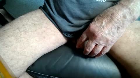Snapshot of rustic69 chatting on July 27, 2026, 6:26 pm rustic69 online show from July 27, 2026, 6:26 pm