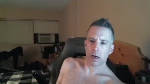 Snapshot of rustic_cuse_777 chatting on October 11, 2025, 4:12 am rustic_cuse_777 online show from October 11, 2025, 4:12 am