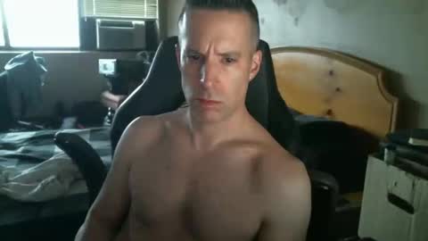 Snapshot of rustic_cuse_777 chatting on November 3, 2025, 9:05 pm rustic_cuse_777 online show from November 3, 2025, 9:05 pm