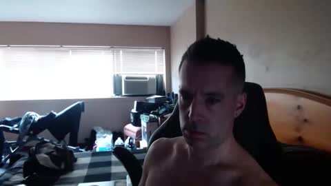 Snapshot of rustic_cuse_777 chatting on March 26, 2026, 4:12 pm rustic_cuse_777 online show from March 26, 2026, 4:12 pm