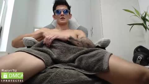 MillionDollarGuy online show from July 8, 2026, 3:22 am