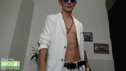 MillionDollarGuy online show from July 19, 2026, 3:32 am