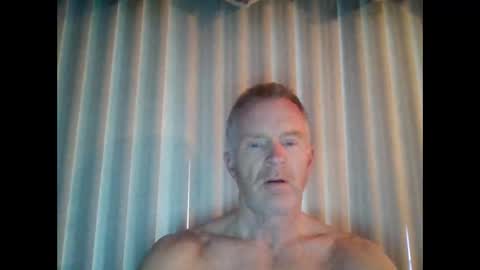 Snapshot of rustyva chatting on March 3, 2026, 1:39 pm rustyva online show from March 3, 2026, 1:39 pm