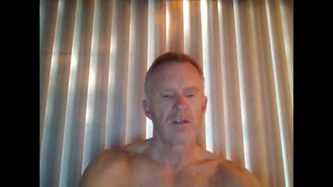 Snapshot of rustyva chatting on March 8, 2026, 12:09 pm rustyva online show from March 8, 2026, 12:09 pm