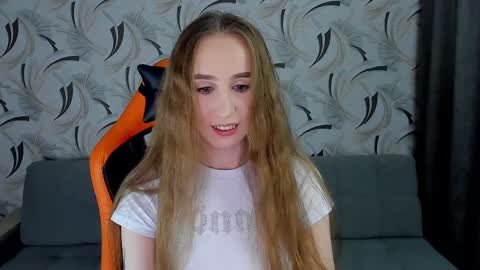 Snapshot of rut___willis chatting on December 9, 2024, 2:13 am MiR online show from December 9, 2024, 2:13 am