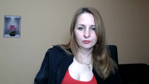 Snapshot of ruthpark chatting on May 9, 2026, 5:29 pm Ruth online show from May 9, 2026, 5:29 pm