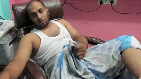 rwb17 online show from October 21, 2025, 11:11 am