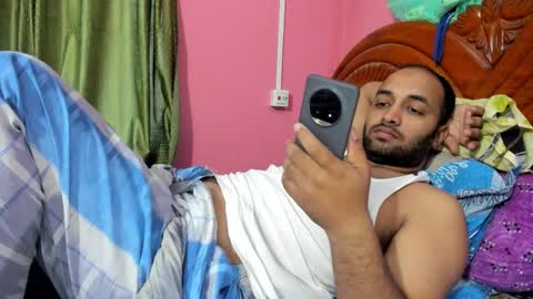 rwb17 online show from October 30, 2025, 8:27 am