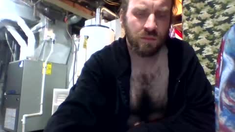 Snapshot of rwb1982 chatting on December 8, 2024, 6:43 am rwb1982 online show from December 8, 2024, 6:43 am