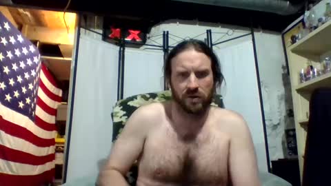 Snapshot of rwb1982 chatting on January 11, 2025, 12:33 am rwb1982 online show from January 11, 2025, 12:33 am