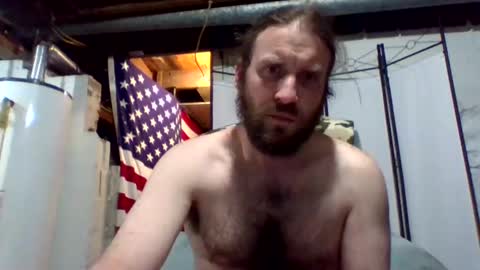 Snapshot of rwb1982 chatting on March 4, 2025, 1:34 am rwb1982 online show from March 4, 2025, 1:34 am