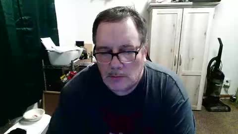 Snapshot of rwzar_1965 chatting on May 9, 2026, 6:07 am rwzar_1965 online show from May 9, 2026, 6:07 am