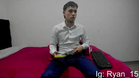 Snapshot of ryan15_ chatting on May 7, 2026, 10:20 am Ryan 15 online show from May 7, 2026, 10:20 am